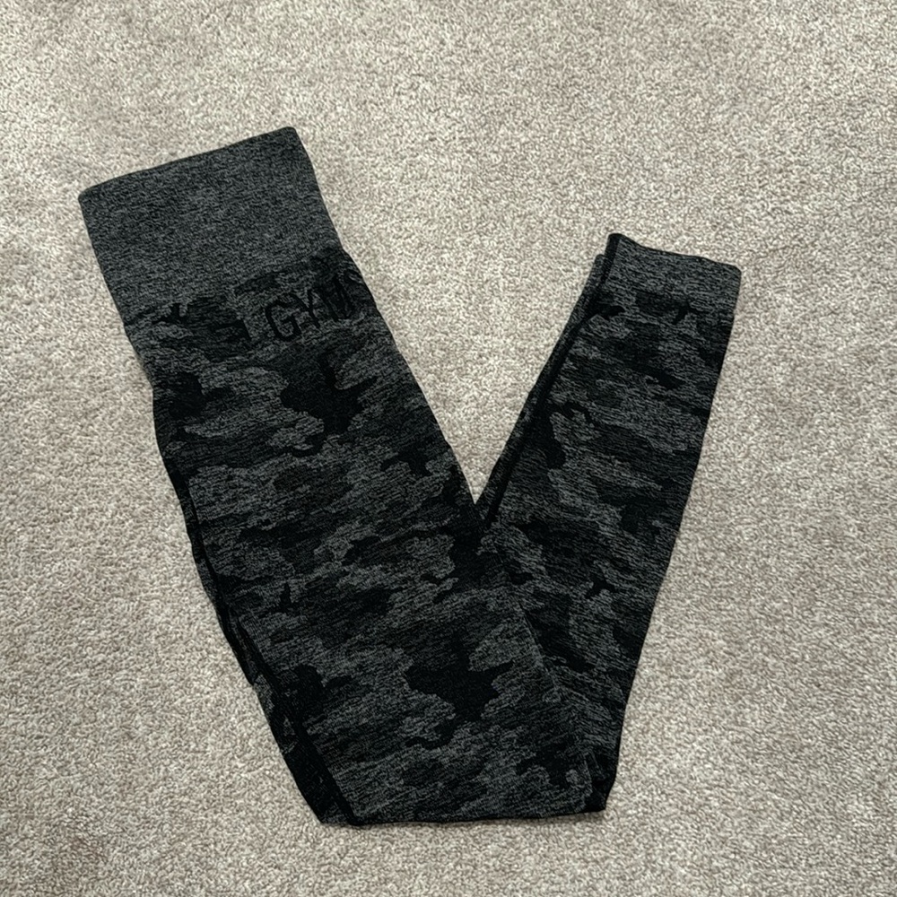 OG Gymshark Camo Leggings with butt scrunch
